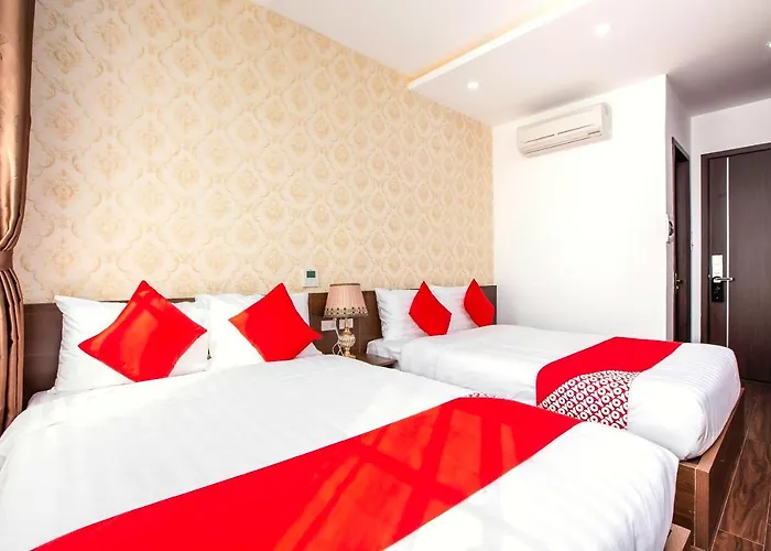 Hoang Long Hotel 2*