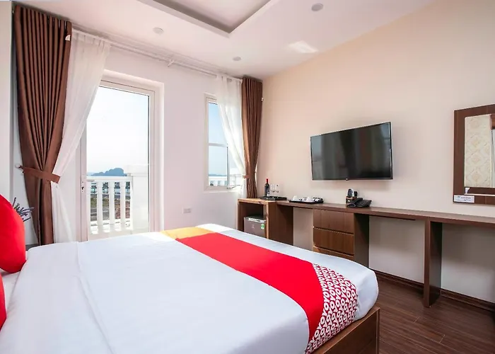 Hotel Hoang Long