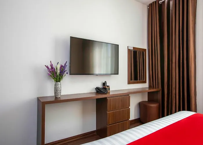 Hotel Hoang Long