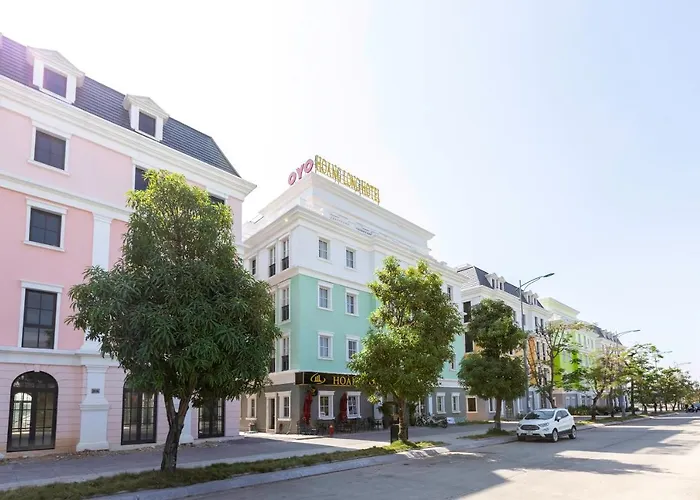 Hoang Long Hotel 2*